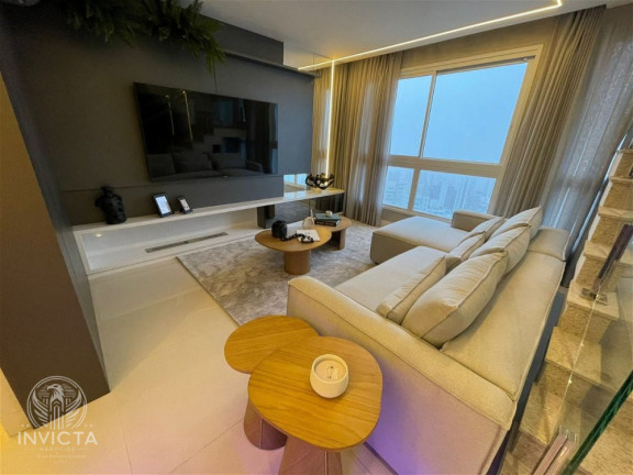 Cobertura com 3 Quartos à Venda, 240 m² em Centro - Balneário Camboriú