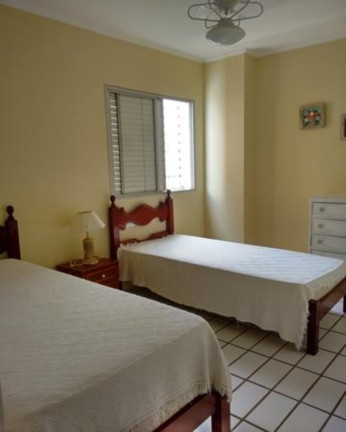 Imagem Apartamento com 3 Quartos à Venda, 145 m² em Pitangueiras - Guarujá