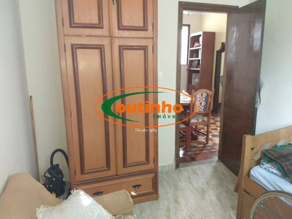 Imagem Casa com 5 Quartos à Venda, 224 m² em Vila Isabel - Rio De Janeiro Imagem Casa com 5 Quartos à Venda, 224 m² em Vila Isabel - Rio De Janeiro