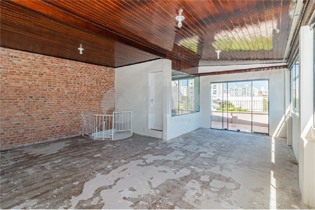 Imagem Imóvel com 2 Quartos à Venda, 111 m² em Passo Da Areia - Porto Alegre Imagem Imóvel com 2 Quartos à Venda, 111 m² em Passo Da Areia - Porto Alegre