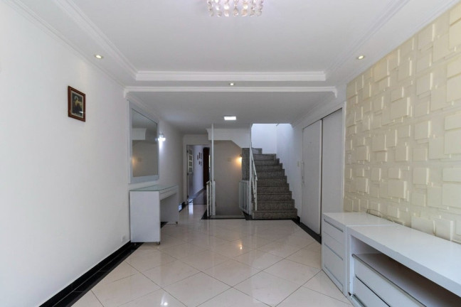 Casa com 3 Quartos à Venda, 271 m² em Parque Jabaquara - São Paulo