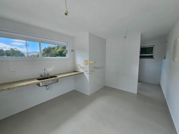 Imagem Apartamento com 2 Quartos à Venda, 93 m² em Pimenteiras - Teresópolis