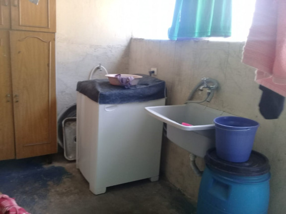 Imagem Casa com 2 Quartos à Venda,  em Jardim Paineiras - Diadema