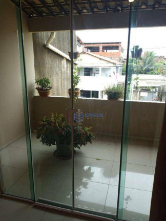 Imagem Casa com 3 Quartos à Venda, 180 m² em Siqueira - Fortaleza Imagem Casa com 3 Quartos à Venda, 180 m² em Siqueira - Fortaleza