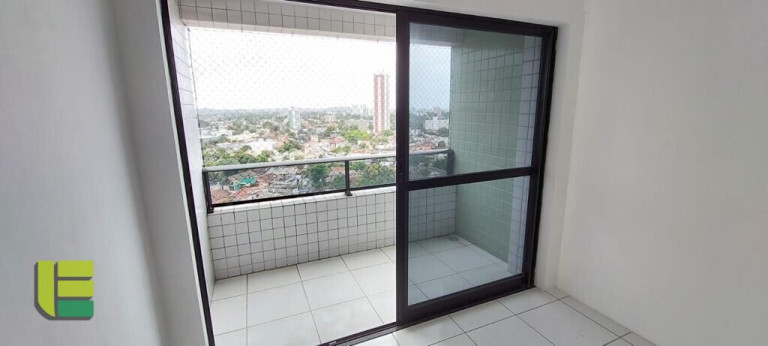 Imagem Apartamento com 2 Quartos à Venda, 68 m² em Encruzilhada - Recife