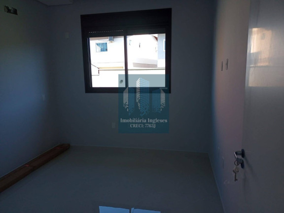Imagem Casa com 4 Quartos à Venda, 235 m² em São João Do Rio Vermelho - Florianópolis Imagem Casa com 4 Quartos à Venda, 235 m² em São João Do Rio Vermelho - Florianópolis