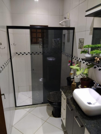 Imagem Imóvel com 3 Quartos para Alugar, 25 m² em Campo Grande - Rio De Janeiro