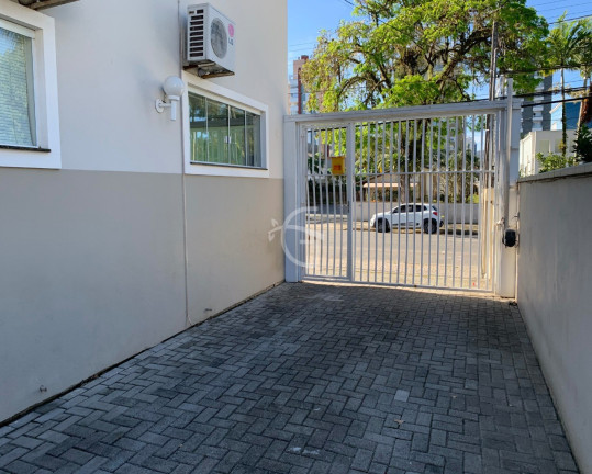 Imagem Casa com 3 Quartos à Venda, 420 m² em Anita Garibaldi - Joinville