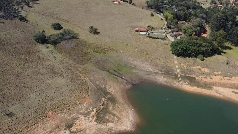 Imagem Chácara com 8 Quartos à Venda, 83.000 m² em Condomínio Novo Horizonte - Piracaia Imagem Chácara com 8 Quartos à Venda, 83.000 m² em Condomínio Novo Horizonte - Piracaia