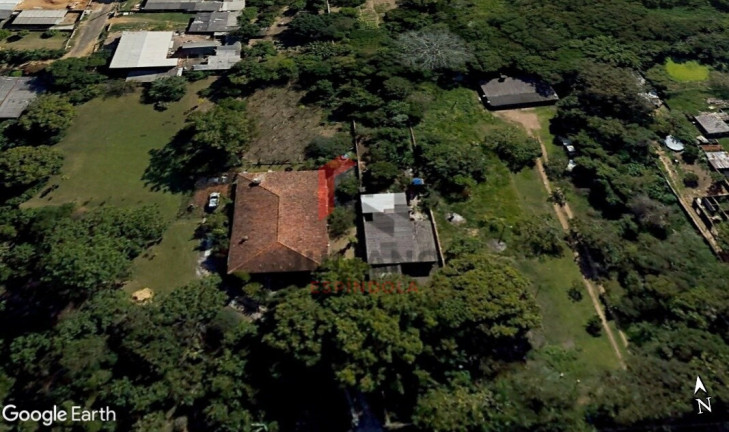 Imagem Imóvel com 3 Quartos à Venda, 2.460 m² em Restinga - Porto Alegre