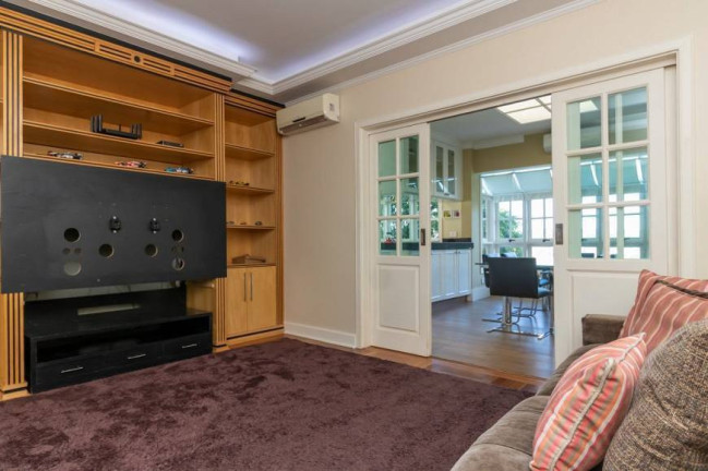 Imagem Casa com 6 Quartos à Venda, 852 m² em Alphaville - Santana De Parnaíba Imagem Casa com 6 Quartos à Venda, 852 m² em Alphaville - Santana De Parnaíba