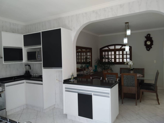 Imagem Casa com 3 Quartos à Venda, 367 m² em Vila Vianelo - Jundiaí Imagem Casa com 3 Quartos à Venda, 367 m² em Vila Vianelo - Jundiaí