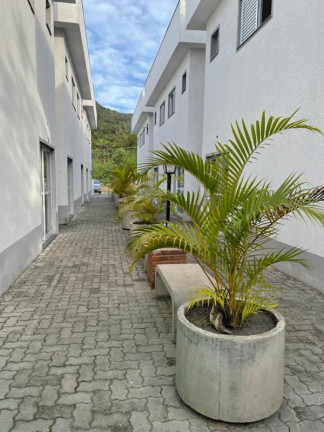 Imagem Sobrado com 3 Quartos à Venda, 304 m² em Tabatinga - Caraguatatuba