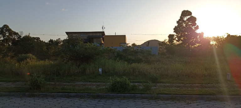 Imagem Terreno à Venda, 747 m² em Campo Duna - Garopaba Imagem Terreno à Venda, 747 m² em Campo Duna - Garopaba