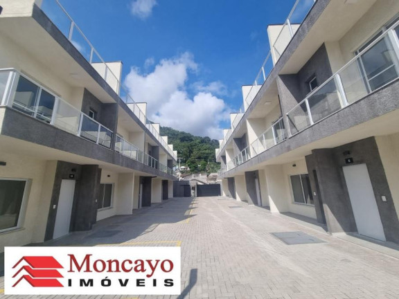 Imagem Casa com 3 Quartos à Venda, 113 m² em Centro - Caraguatatuba