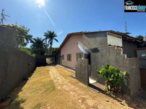 Imagem Casa com 3 Quartos à Venda, 282 m² em Setor Faiçalville - Goiânia Imagem Casa com 3 Quartos à Venda, 282 m² em Setor Faiçalville - Goiânia
