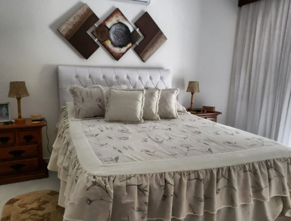 Imagem Casa com 4 Quartos à Venda, 236 m² em Enseada - Guarujá Imagem Casa com 4 Quartos à Venda, 236 m² em Enseada - Guarujá