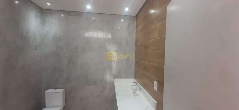 Imagem Casa com 3 Quartos à Venda, 250 m² em Vila Monumento - São Paulo