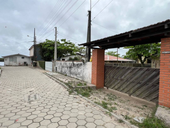 Imagem Casa com 4 Quartos à Venda, 210 m² em Centro - Balneário Barra Do Sul