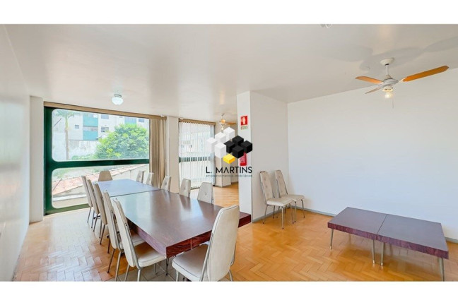 Imagem Apartamento com 3 Quartos à Venda, 108 m² em Petrópolis - Porto Alegre Imagem Apartamento com 3 Quartos à Venda, 108 m² em Petrópolis - Porto Alegre