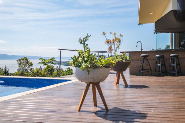 Imagem Casa de Condomínio com 3 Quartos à Venda, 450 m² em João Paulo - Florianópolis