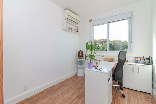 Imagem Imóvel com 2 Quartos à Venda, 58 m² em Vila Nova - Porto Alegre Imagem Imóvel com 2 Quartos à Venda, 58 m² em Vila Nova - Porto Alegre