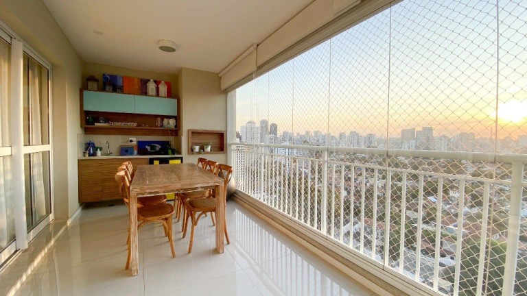 Apartamento com 2 Quartos à Venda, 172 m² em Vila Cordeiro - São Paulo