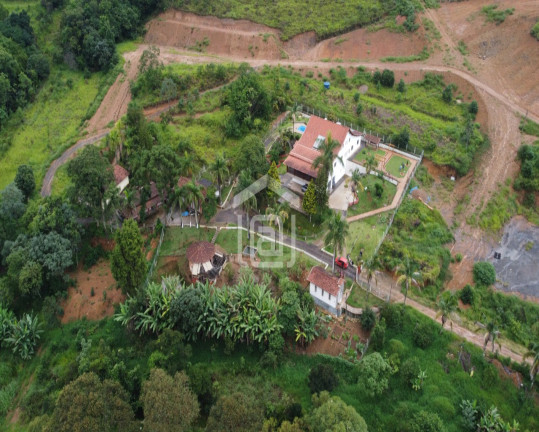 Imagem Imóvel com 4 Quartos à Venda, 5.000 m² em Morada Dos Pássaros - Poços De Caldas Imagem Imóvel com 4 Quartos à Venda, 5.000 m² em Morada Dos Pássaros - Poços De Caldas