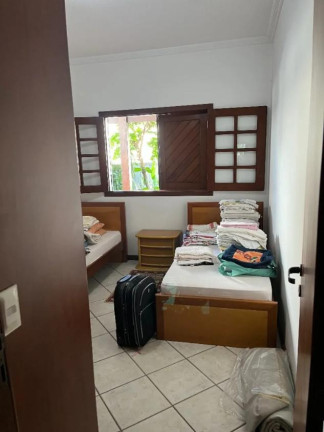 Imagem Casa com 3 Quartos à Venda, 240 m² em Santa Inês - Vila Velha Imagem Casa com 3 Quartos à Venda, 240 m² em Santa Inês - Vila Velha