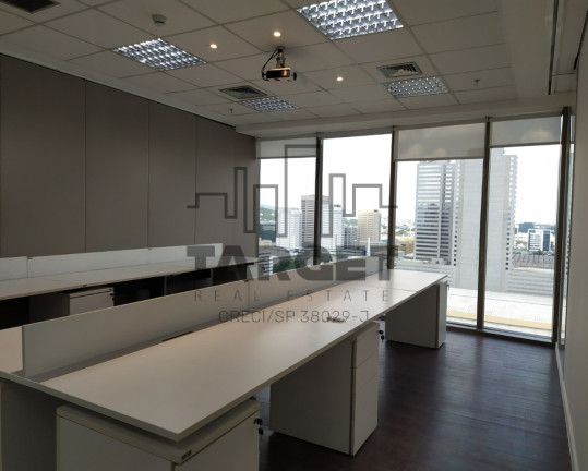 Imóvel à Venda, 1.330 m² em Alphaville Centro Industrial E Empresarial/alphaville. - Barueri