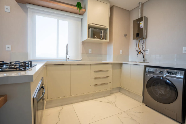 Imagem Apartamento com 2 Quartos à Venda, 74 m² em Meia Praia - Itapema Imagem Apartamento com 2 Quartos à Venda, 74 m² em Meia Praia - Itapema