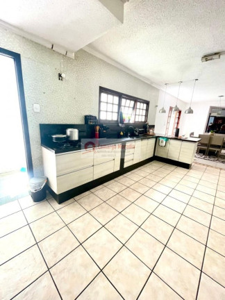 Imagem Sobrado com 3 Quartos à Venda, 207 m² em Parque Maria Helena - Suzano