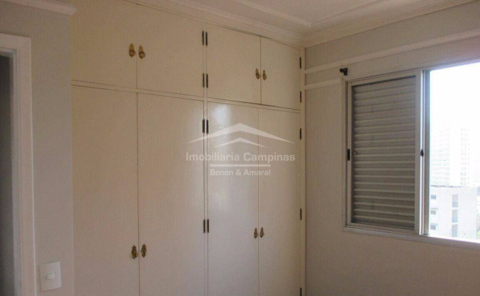 Imagem Apartamento com 2 Quartos à Venda, 70 m² em Vila Itapura - Campinas