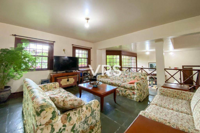 Imagem Casa com 6 Quartos à Venda, 461 m² em Albuquerque - Teresópolis Imagem Casa com 6 Quartos à Venda, 461 m² em Albuquerque - Teresópolis