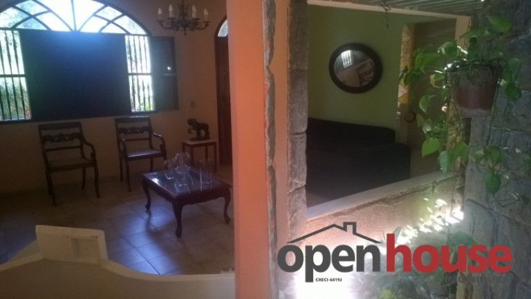 Casa com 4 Quartos à Venda, 330 m² em Capim Macio - Natal