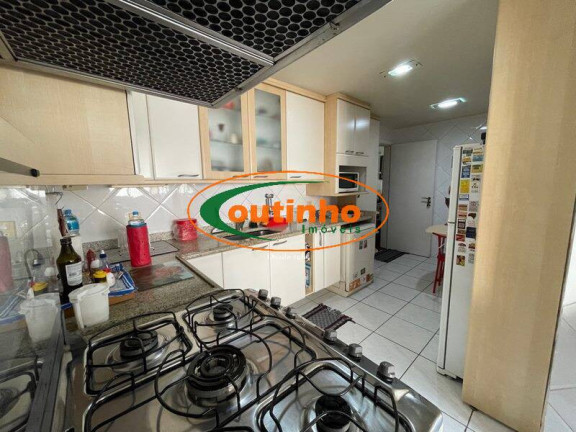 Imagem Apartamento com 3 Quartos à Venda, 140 m² em Tijuca - Rio De Janeiro Imagem Apartamento com 3 Quartos à Venda, 140 m² em Tijuca - Rio De Janeiro