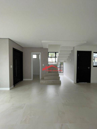 Imagem Sobrado com 3 Quartos à Venda, 148 m² em Bom Retiro - Joinville