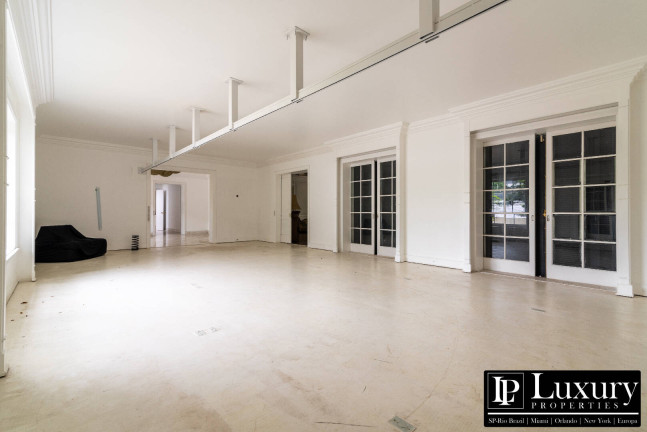Imagem Casa com 5 Quartos à Venda, 956 m² em Cidade Jardim - São Paulo