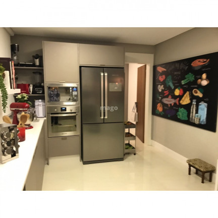 Imagem Apartamento com 3 Quartos à Venda, 150 m² em Centro - Balneário Camboriú