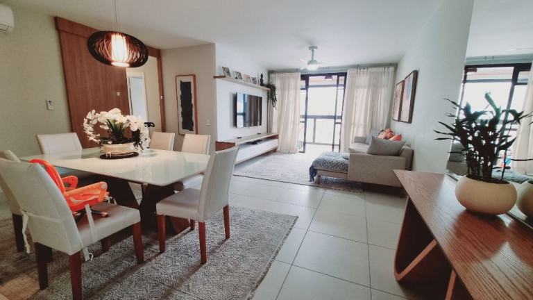 Apartamento com 3 Quartos à Venda, 140 m² em Pitangueiras - Guarujá