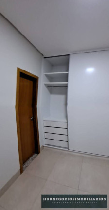 Imagem Casa com 3 Quartos à Venda, 250 m² em Ibituruna - Montes Claros