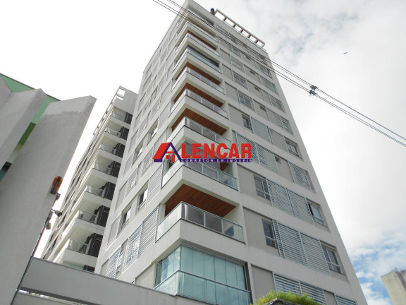 Apartamento com 3 Quartos à Venda, 108 m² em Olaria - Porto Velho