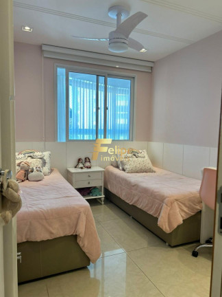 Imagem Imóvel com 3 Quartos à Venda, 130 m² em Praia Da Costa - Vila Velha Imagem Imóvel com 3 Quartos à Venda, 130 m² em Praia Da Costa - Vila Velha