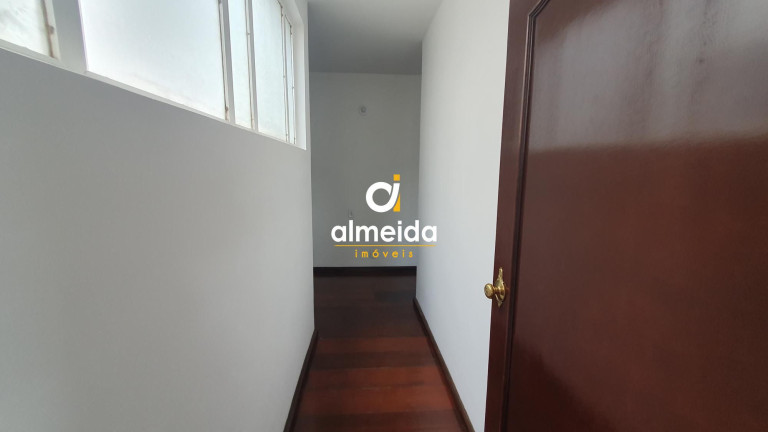 Apartamento com 6 Quartos à Venda, 443 m² em Centro - Santa Maria