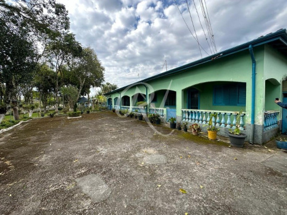 Imagem Imóvel com 4 Quartos à Venda,  em Chácaras Rurais Guararema - Jacareí