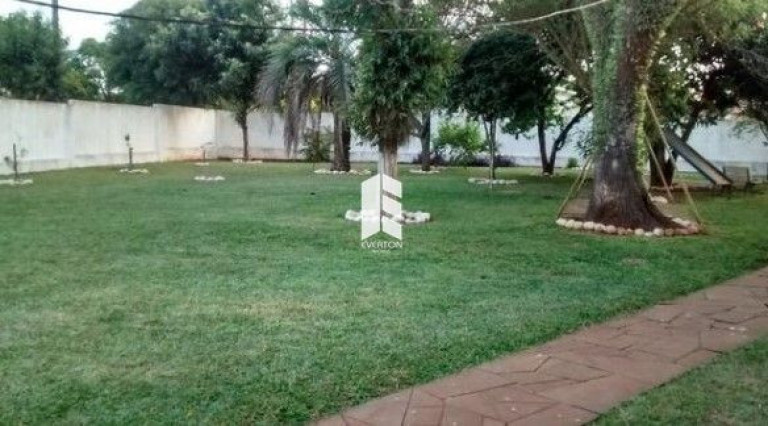 Imagem Casa com 5 Quartos à Venda,  em Pedro Bonini - Cruz Alta