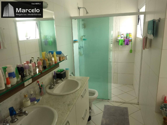 Imagem Casa com 3 Quartos à Venda, em Condomínio Aruã - Mogi Das Cruzes Imagem Casa com 3 Quartos à Venda, em Condomínio Aruã - Mogi Das Cruzes