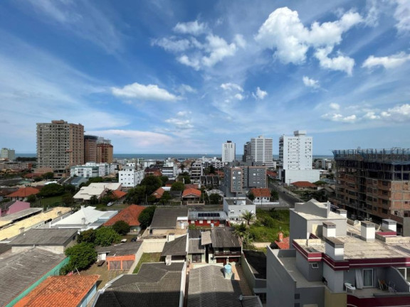 Imagem Apartamento com 2 Quartos à Venda, 76 m² em Centro