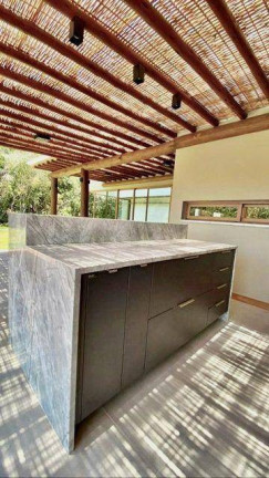 Imagem Casa com 4 Quartos à Venda, 400 m² em Praia Do Forte - Mata De São João
