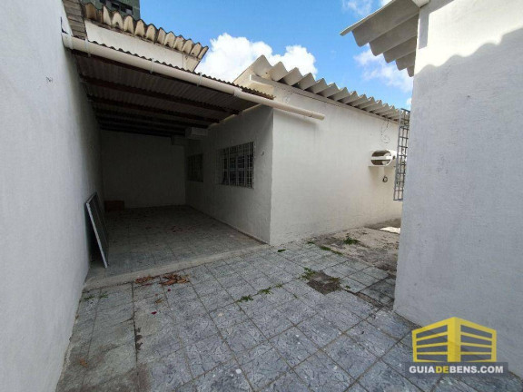 Imagem Casa com 4 Quartos para Alugar,  em Tirol - Natal
